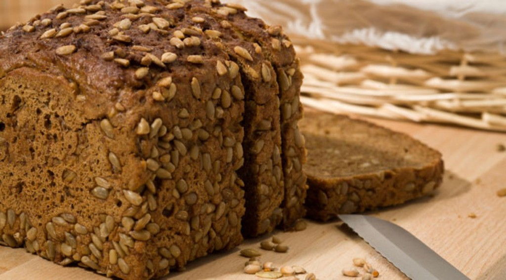 whole-grain-bread_0.jpg